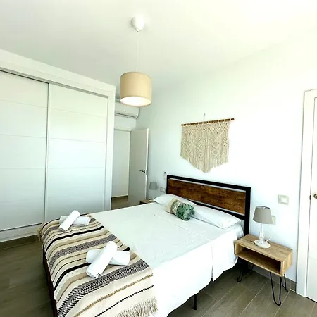 Villa Capistrano Blue