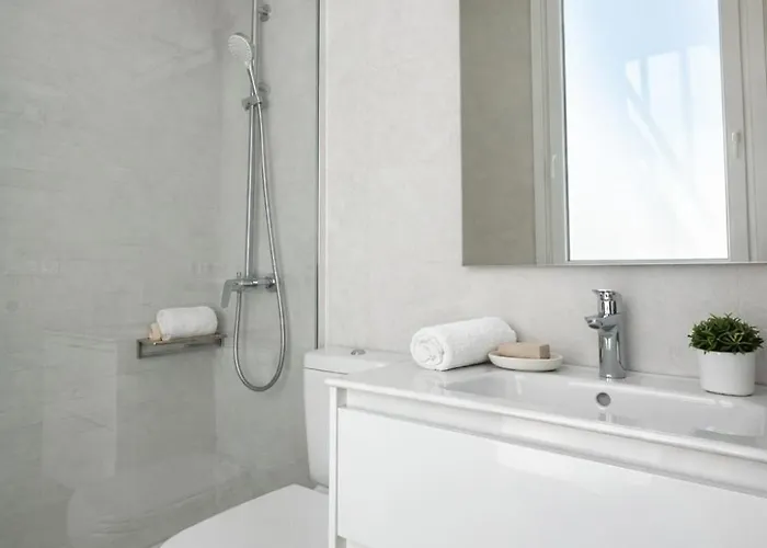 Villa Capistrano Blue *