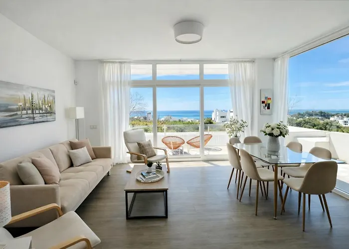 Villa Capistrano Blue