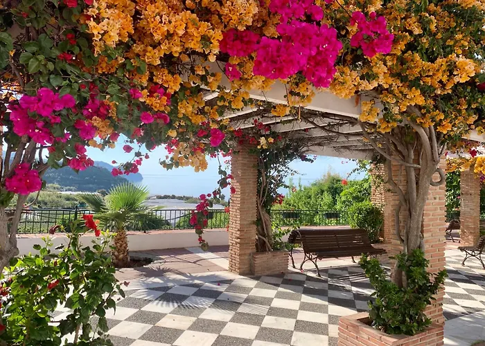 Capistrano Blue Villa Nerja